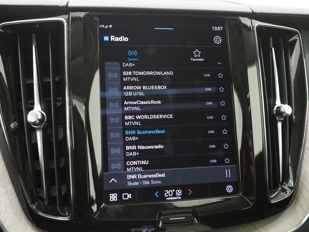 Volvo XC60 2.0 T6 Plug-in hybrid AWD Inscription Long Range 36