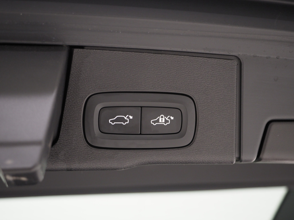 Volvo XC60 2.0 T6 Plug-in hybrid AWD Inscription Long Range 81