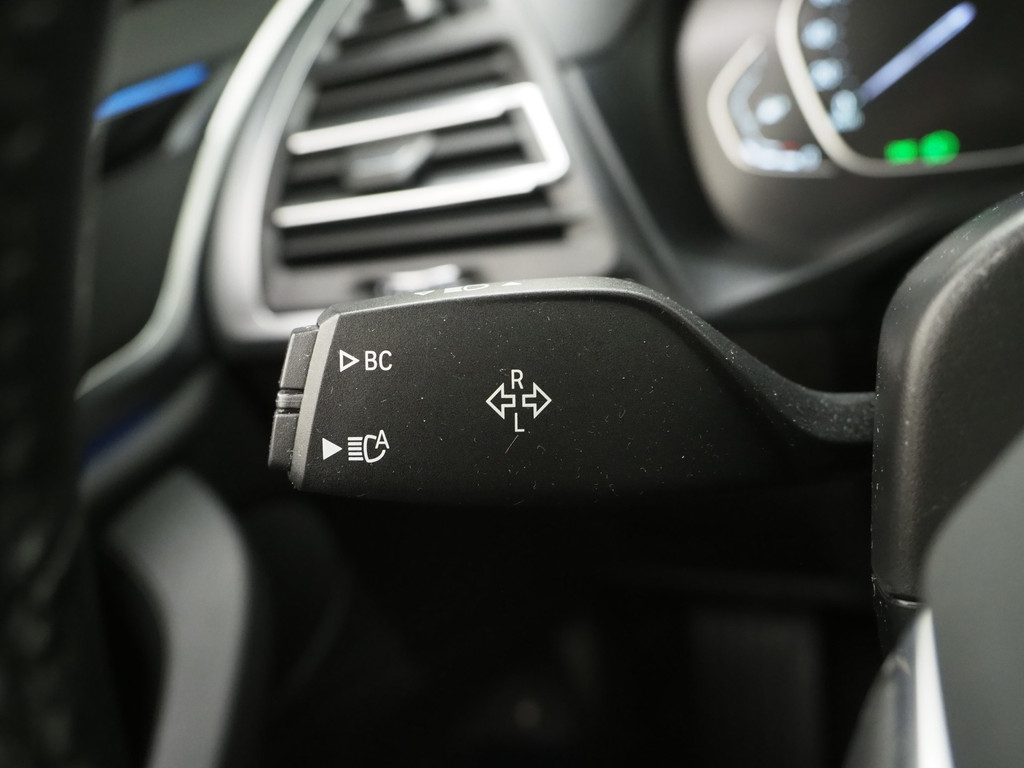 BMW X3 xDrive30e LCI 292PK 58