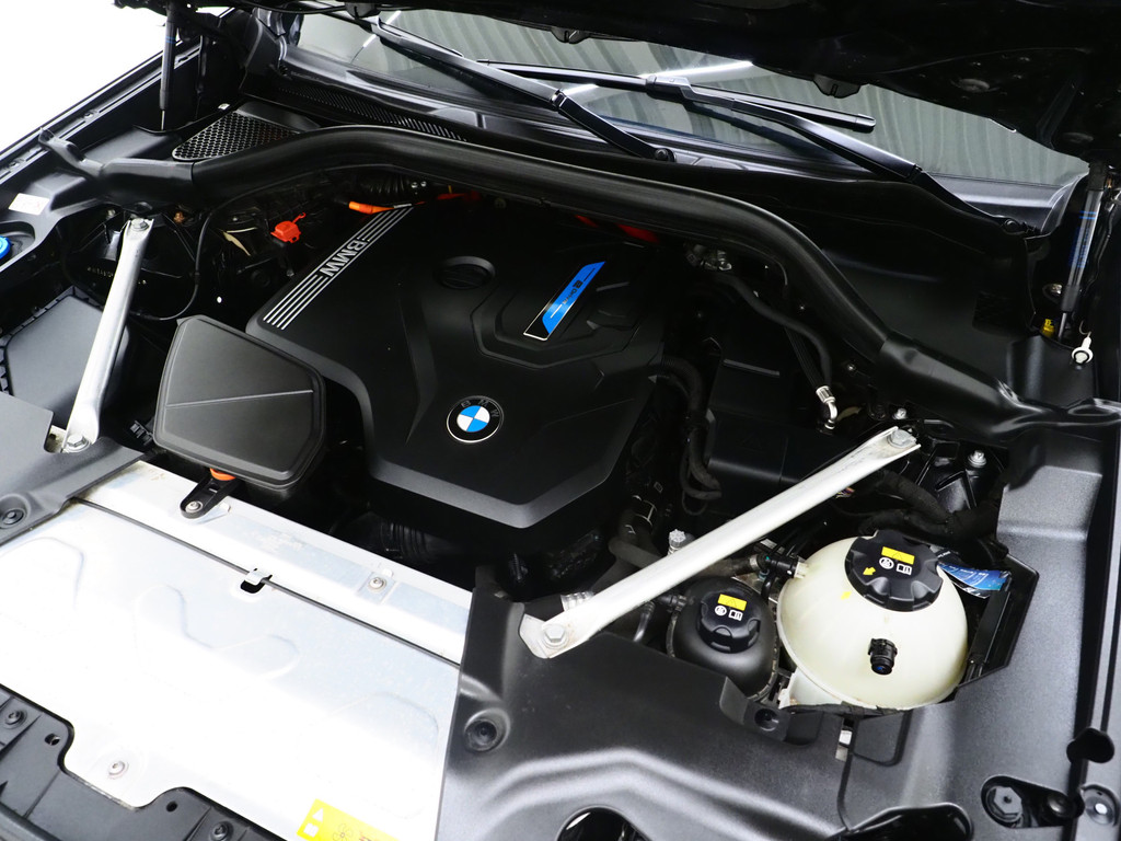BMW X3 xDrive30e LCI 292PK 6
