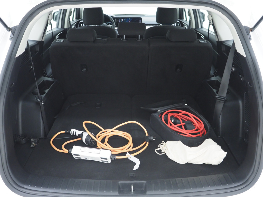 Kia Sorento 1.6 T-GDI Plug-in Hybrid 4WD 7p. 79