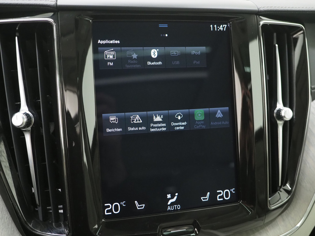 Volvo XC60 2.0 Recharge T8 AWD Inscription 28