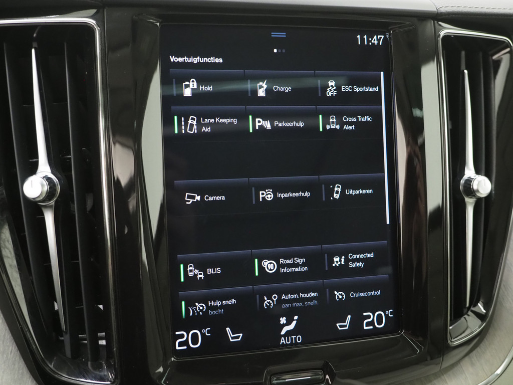 Volvo XC60 2.0 Recharge T8 AWD Inscription 29