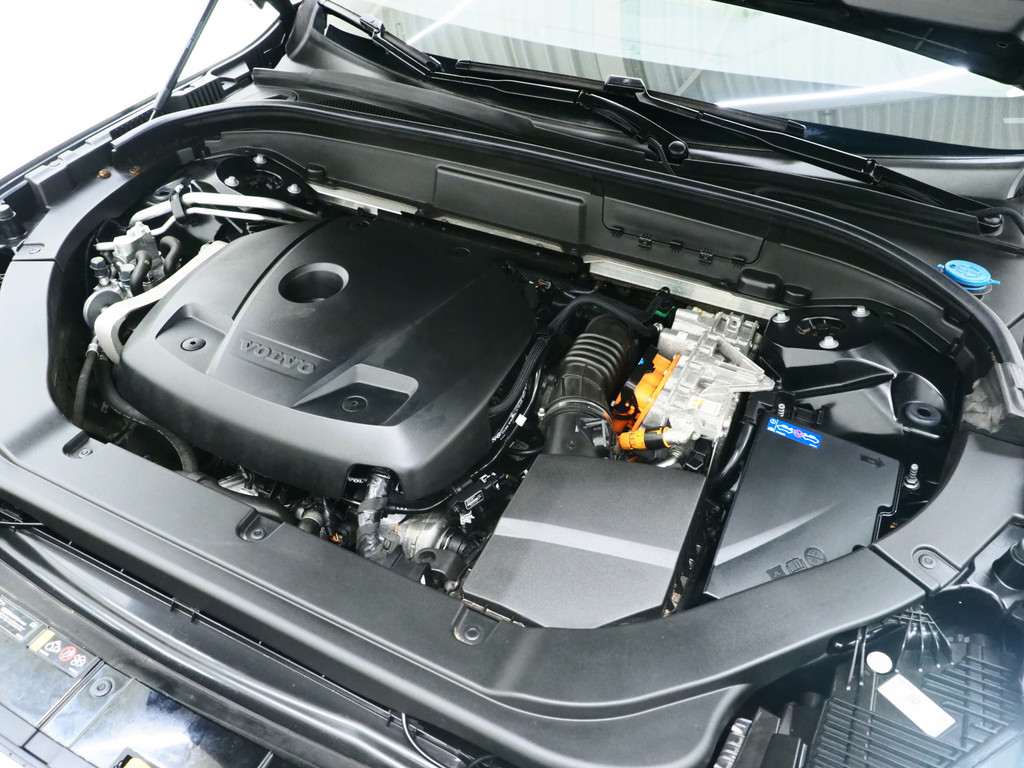 Volvo XC60 2.0 Recharge T8 AWD Inscription 46
