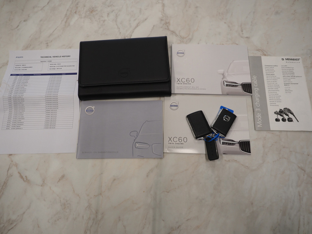 Volvo XC60 2.0 Recharge T8 AWD Inscription 47