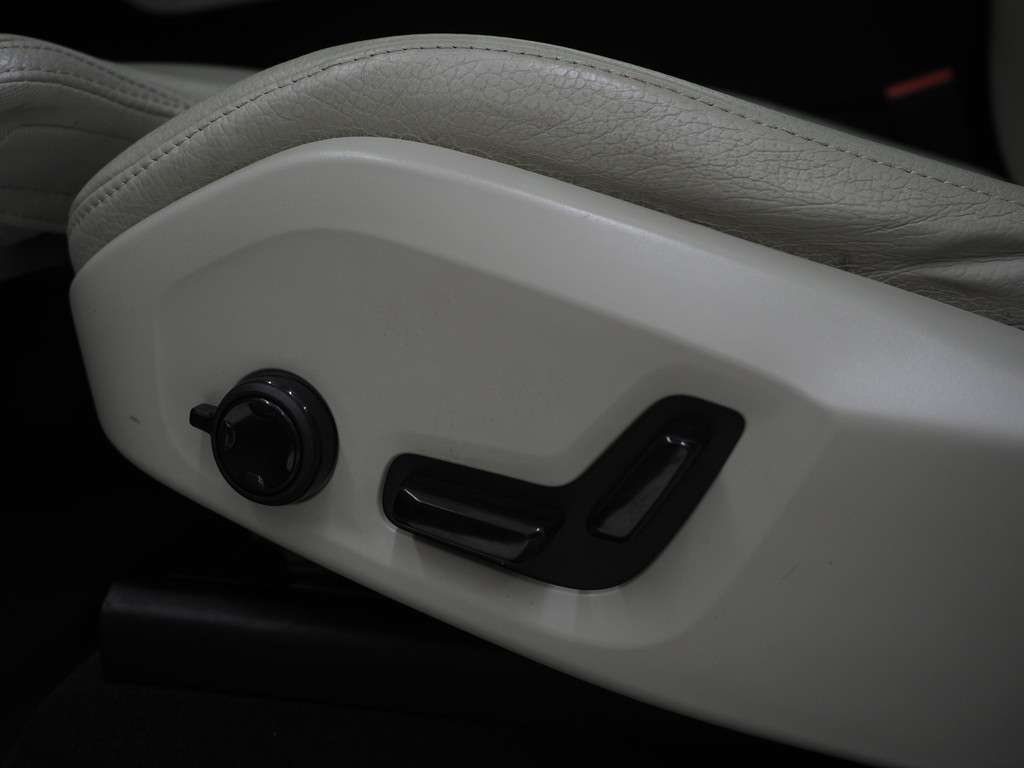 Volvo XC60 2.0 Recharge T8 AWD Inscription 59