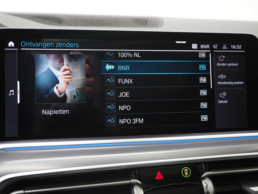 BMW X5 xDrive45e High Executive 28