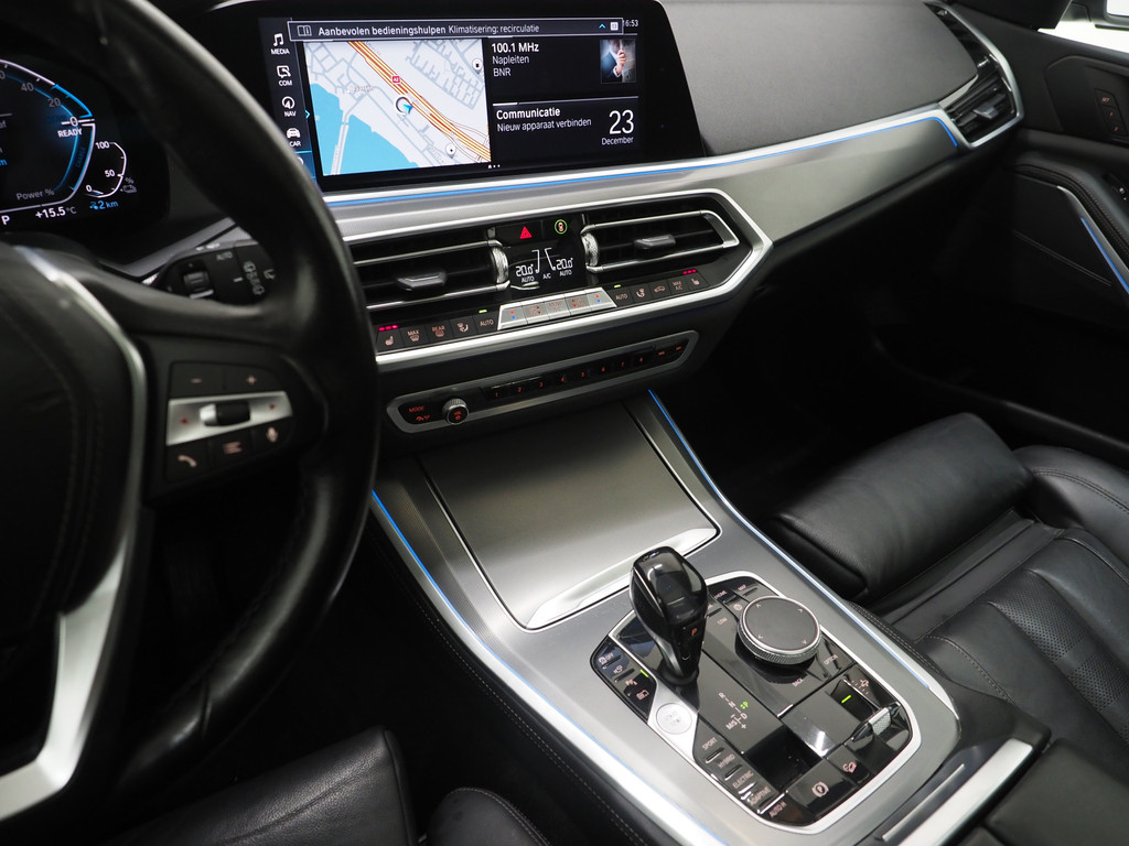 BMW X5 xDrive45e High Executive 34