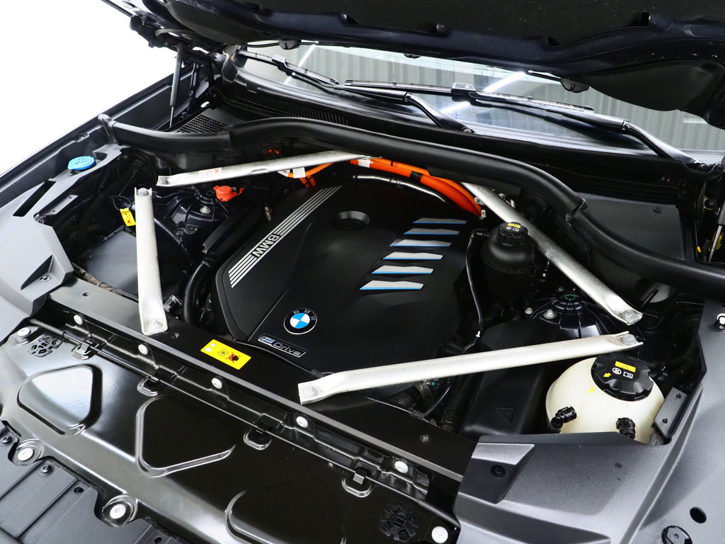 BMW X5 xDrive45e High Executive 47