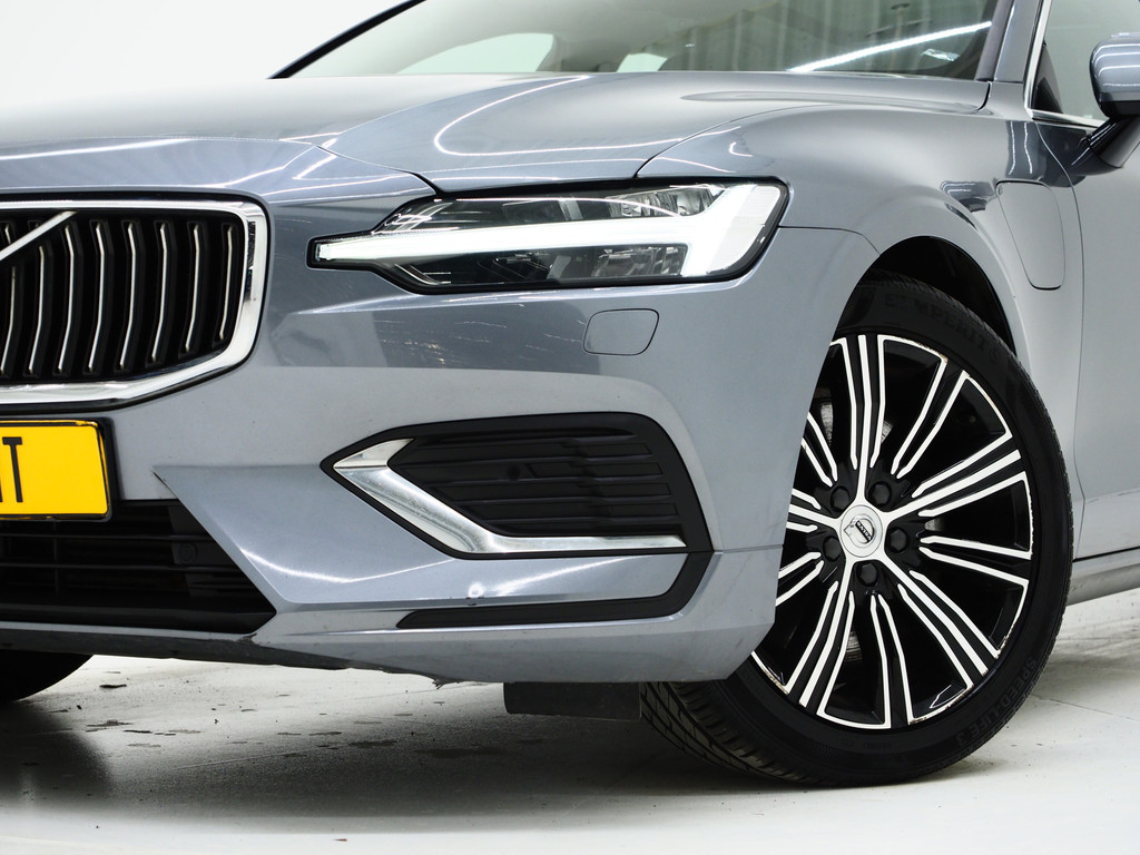 Volvo V60 2.0 T8 Twin Engine AWD Inscription 1