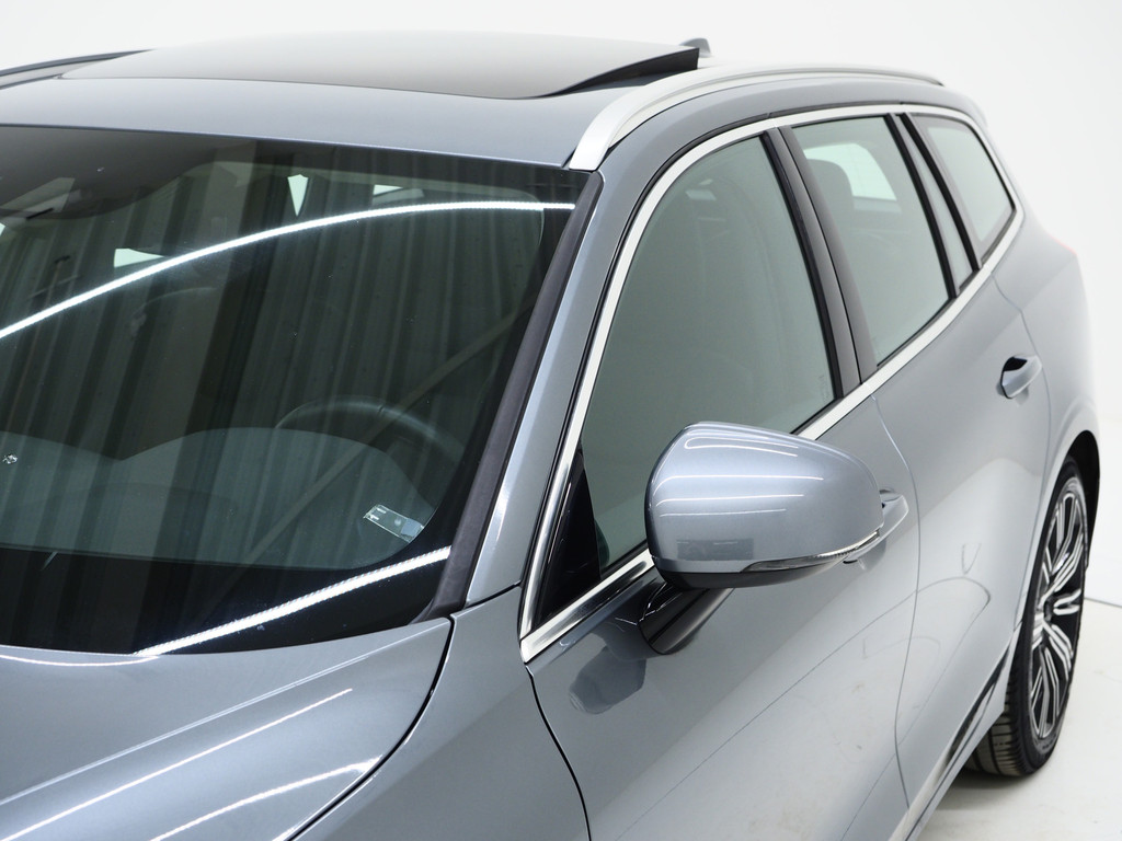 Volvo V60 2.0 T8 Twin Engine AWD Inscription 2