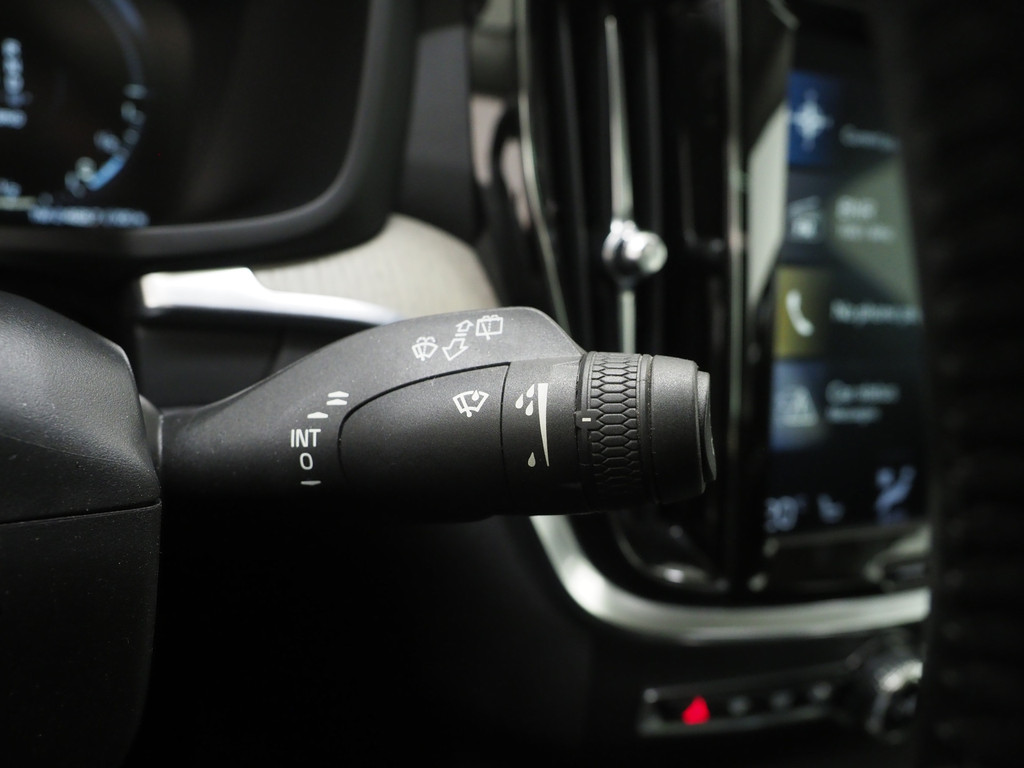 Volvo V60 2.0 T8 Twin Engine AWD Inscription 22