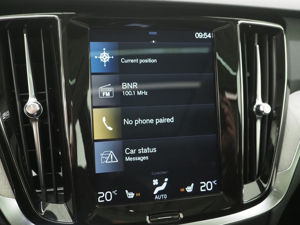 Volvo V60 2.0 T8 Twin Engine AWD Inscription 24