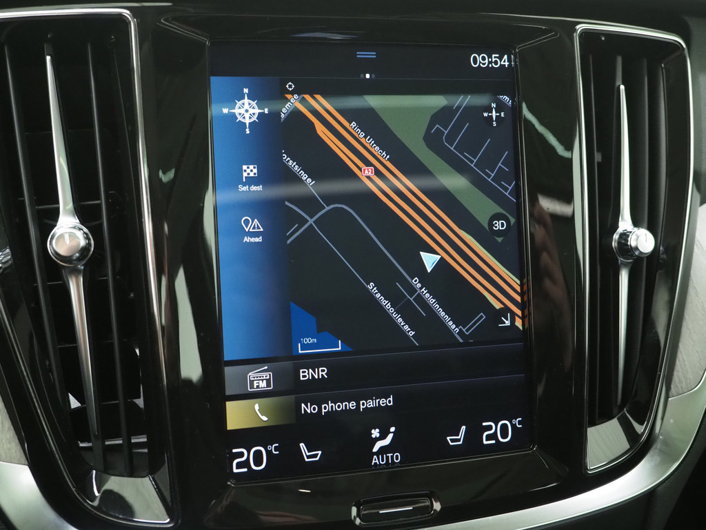 Volvo V60 2.0 T8 Twin Engine AWD Inscription 25