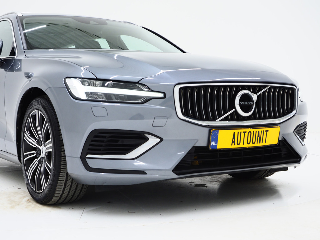Volvo V60 2.0 T8 Twin Engine AWD Inscription 4