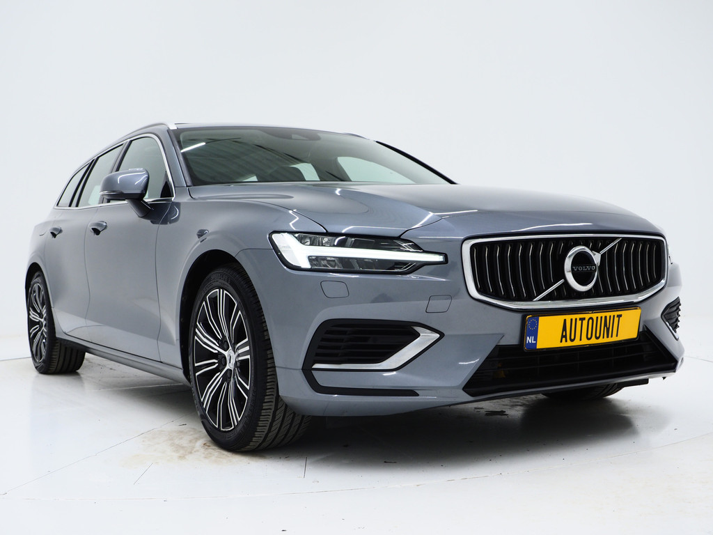 Volvo V60 2.0 T8 Twin Engine AWD Inscription 46