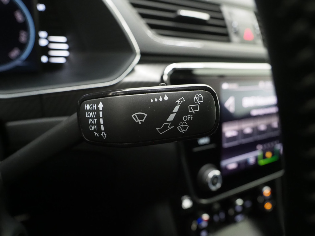 Škoda Superb Combi 1.4 TSI iV Sportline 218PK 24