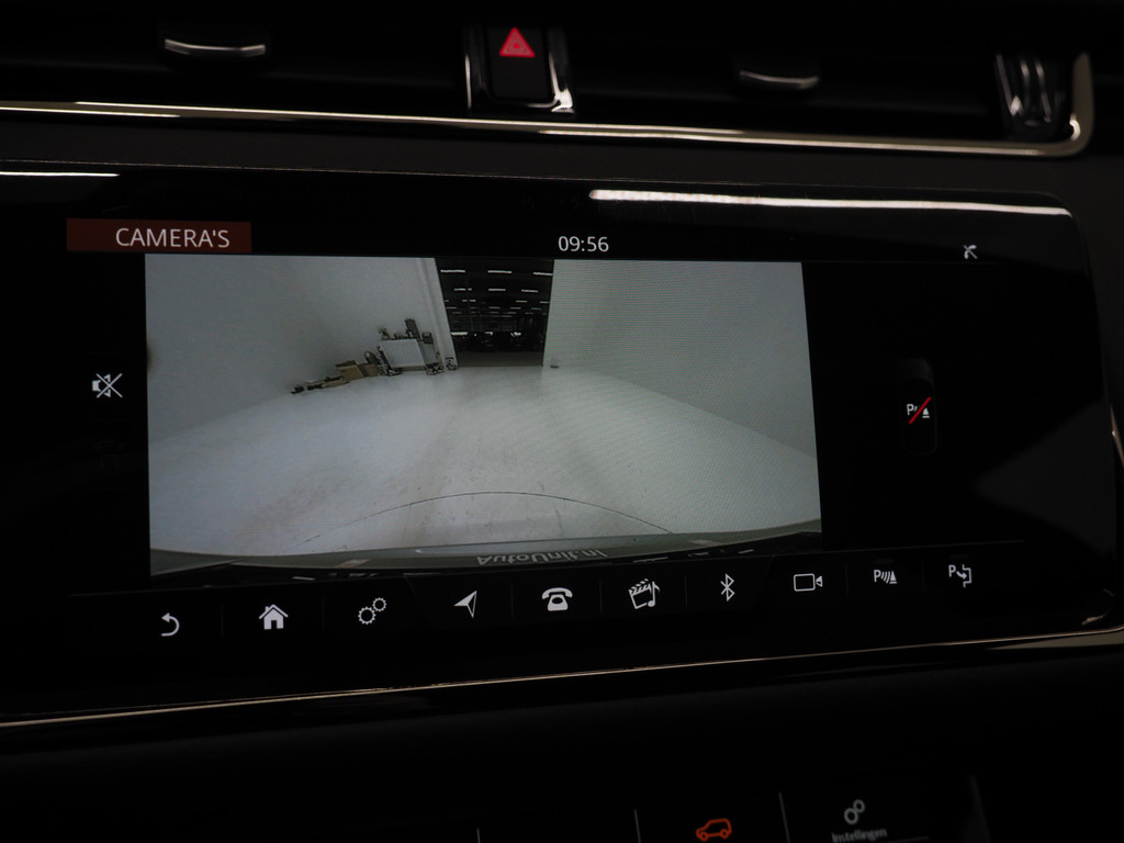 Land Rover Range Rover Evoque 1.5 P300e AWD R-Dynamic SE 29