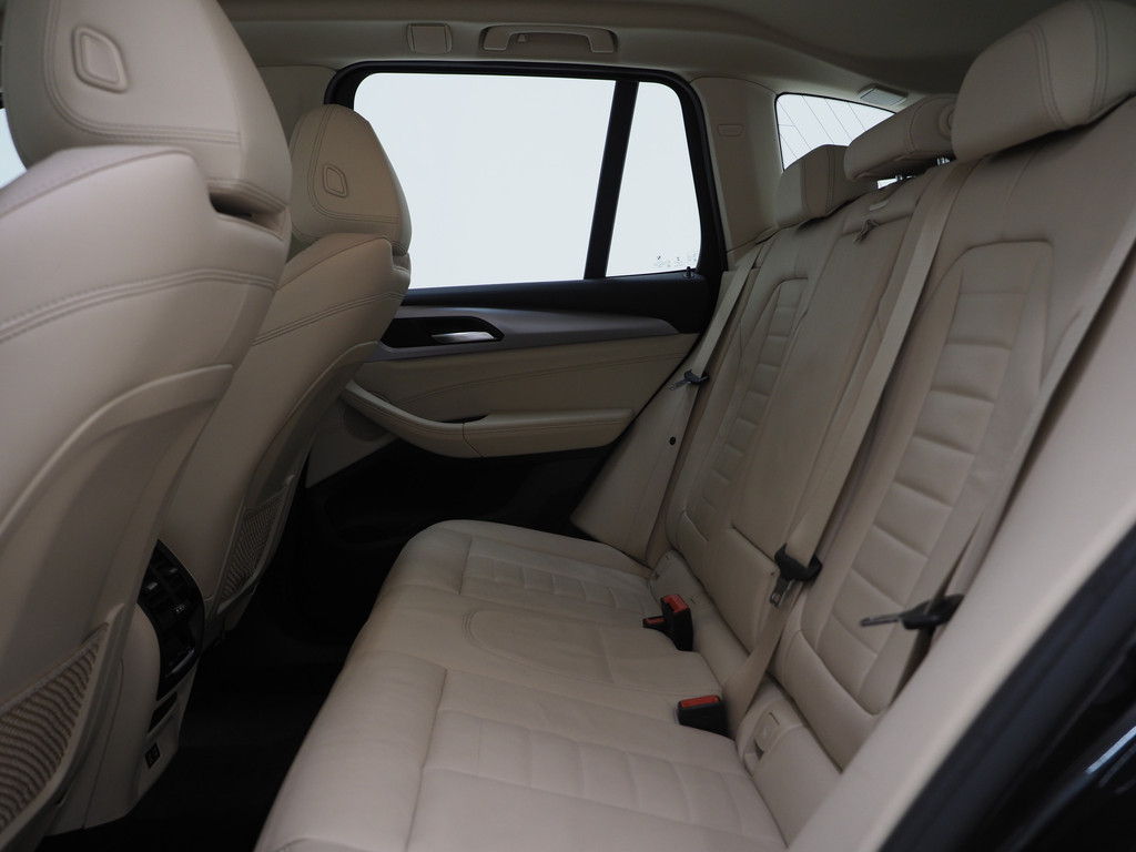 BMW X3 xDrive30e 292PK 32