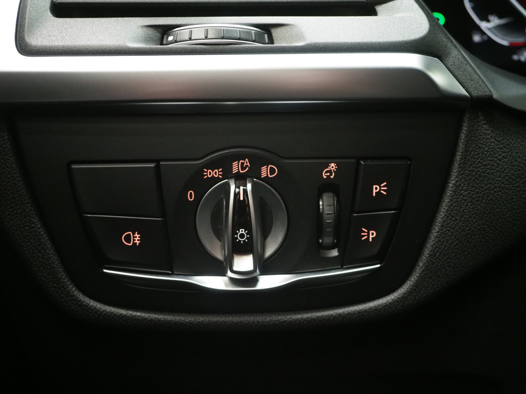 BMW X3 xDrive30e LCI 292PK 17