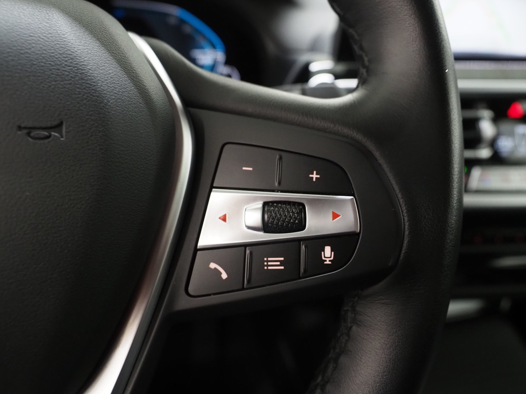 BMW X3 xDrive30e LCI 292PK 20