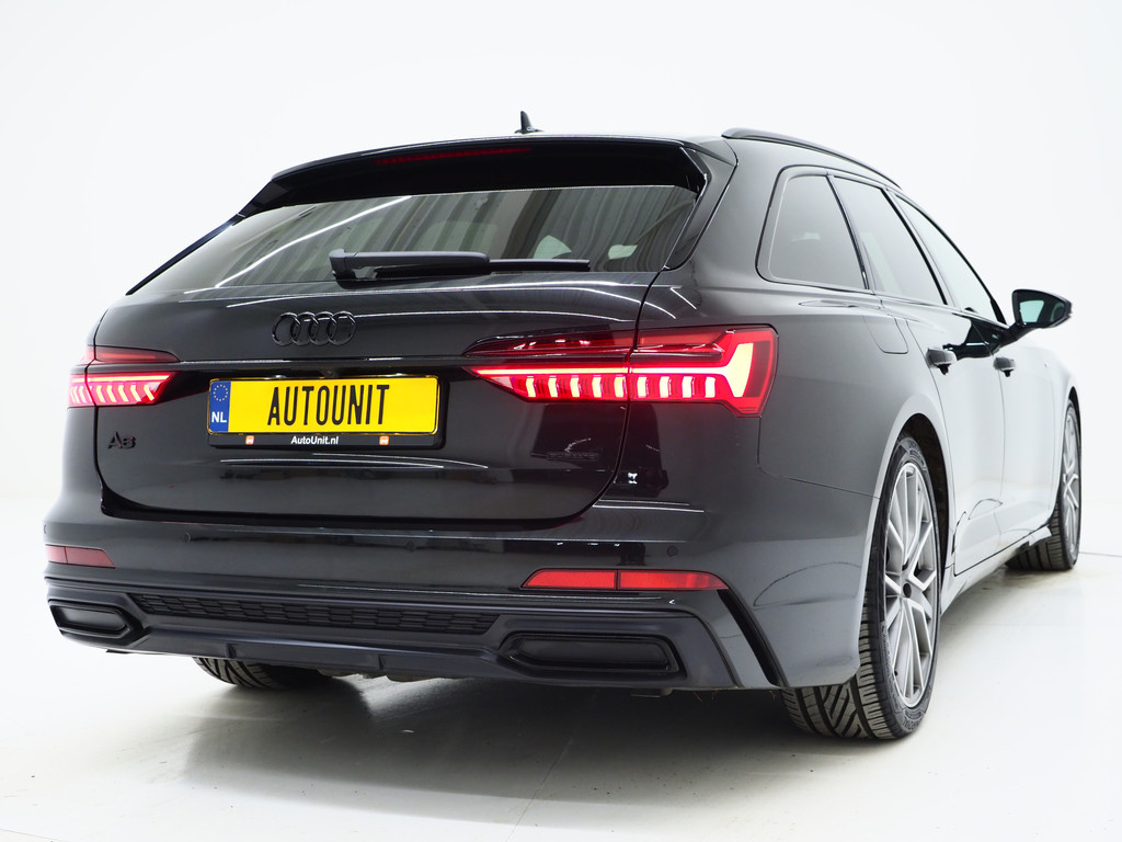 Audi A6 Avant 55 TFSI e quattro Competition Full Black 8