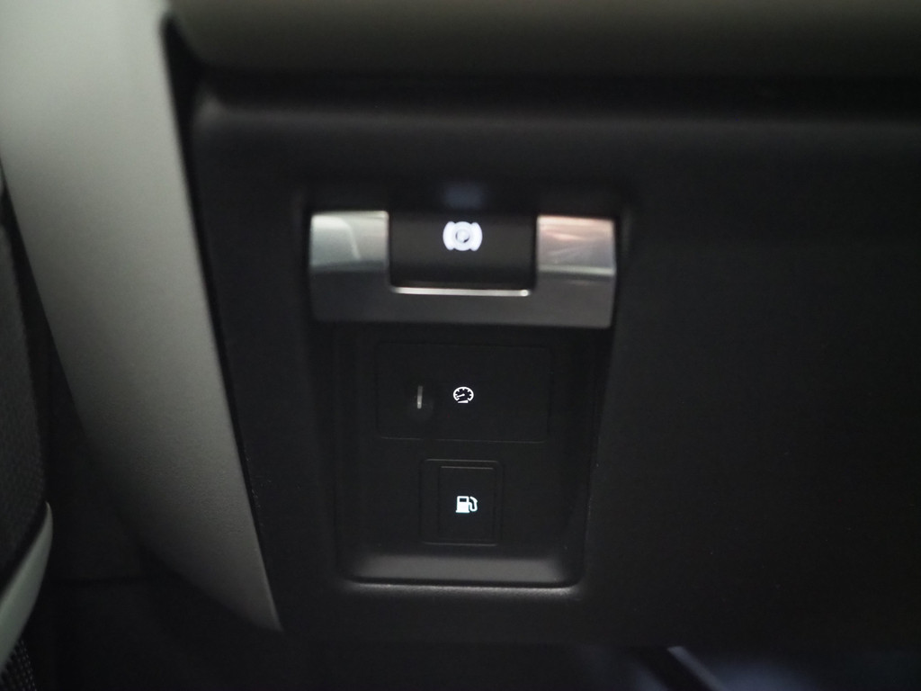 Land Rover Defender 110 2.0 P400e Urban Look 22