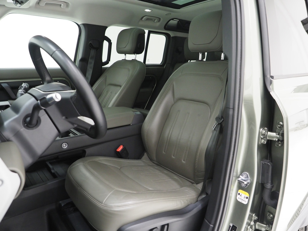 Land Rover Defender 110 2.0 P400e Urban Look 3