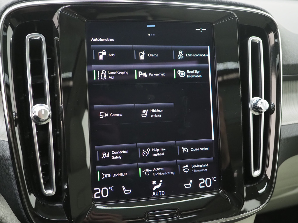 Volvo XC40 1.5 T5 Recharge Inscription 73