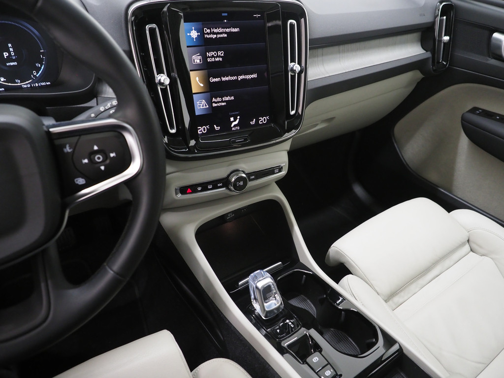 Volvo XC40 1.5 T5 Recharge Inscription 76