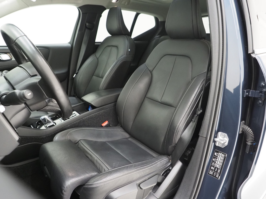 Volvo XC40 1.5 T5 Recharge Inscription 44