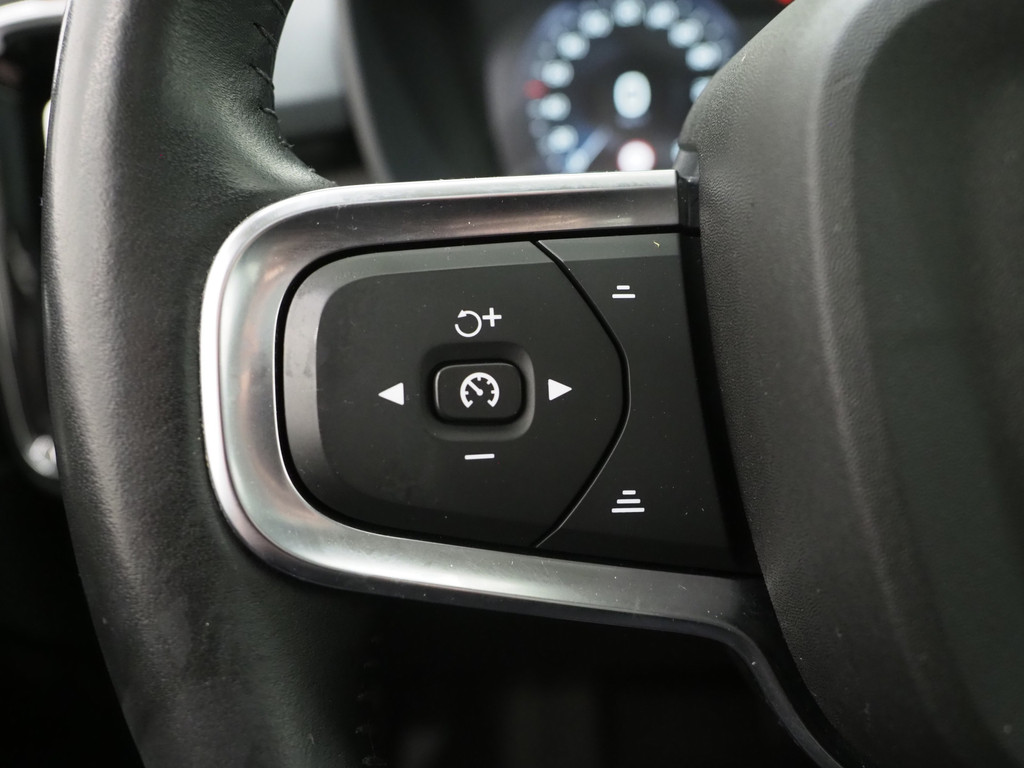 Volvo XC40 1.5 T5 Recharge Inscription 62