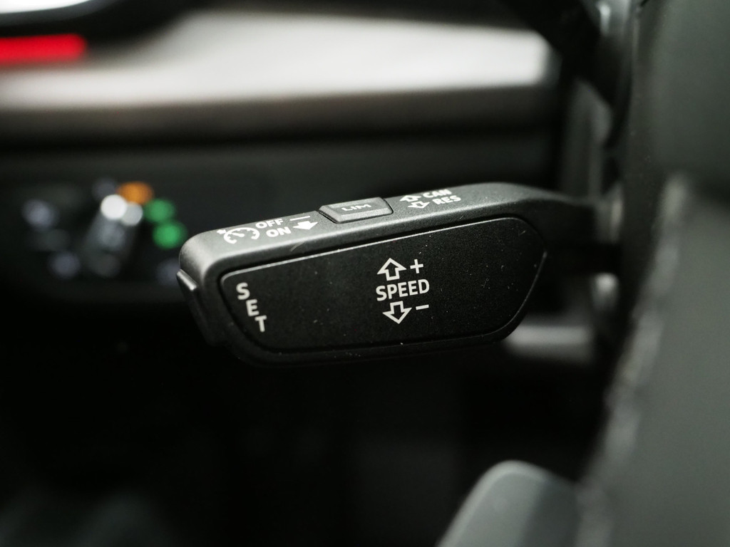 Audi Q5 Sportback 55 TFSI e Quattro S edition Competition 24