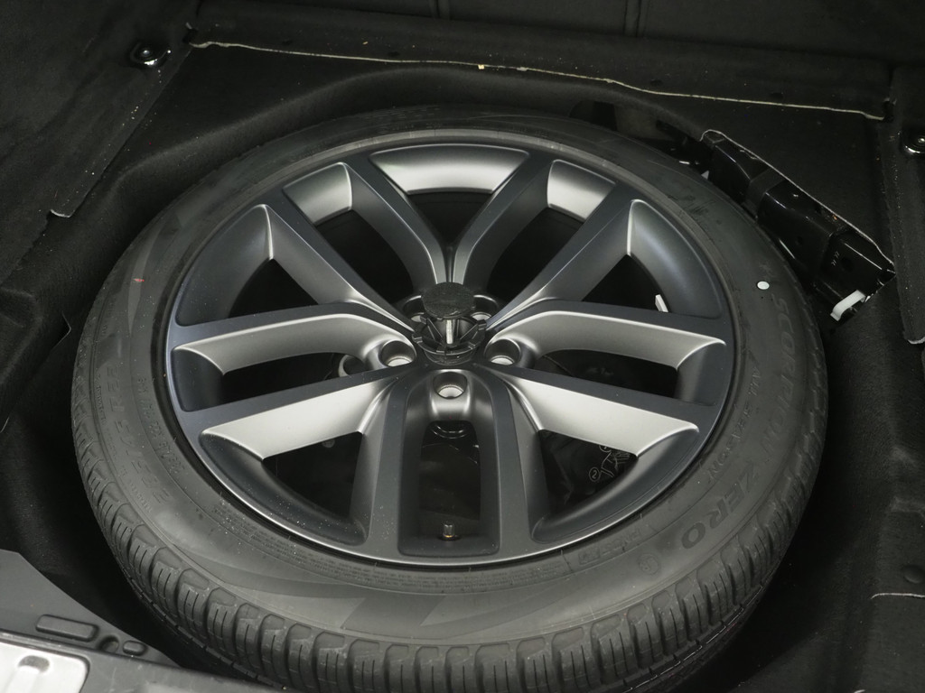 Land Rover Range Rover Sport 3.0 P440e Dynamic HSE 97