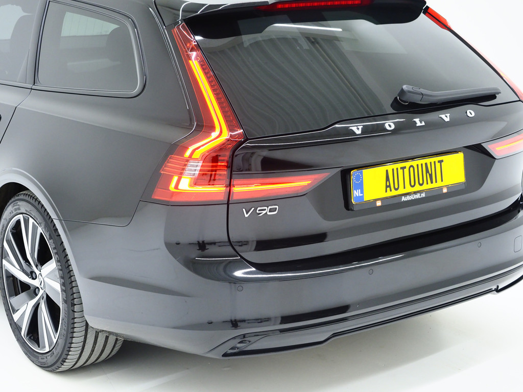 Volvo V90 2.0 T6 Plug-in hybrid AWD Plus Dark Long Range 13