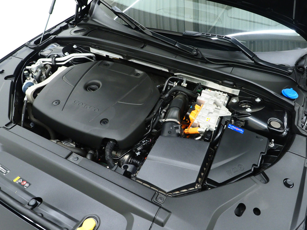Volvo V90 2.0 T6 Plug-in hybrid AWD Plus Dark Long Range 49