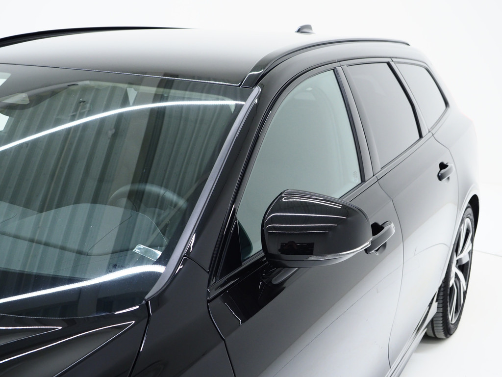 Volvo V90 2.0 T6 Plug-in hybrid AWD Plus Dark Long Range 55