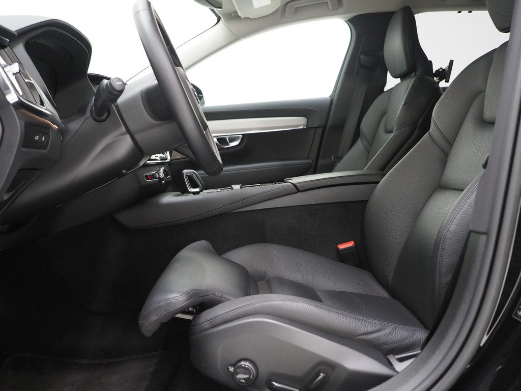 Volvo V90 2.0 T6 Plug-in hybrid AWD Plus Dark Long Range 59