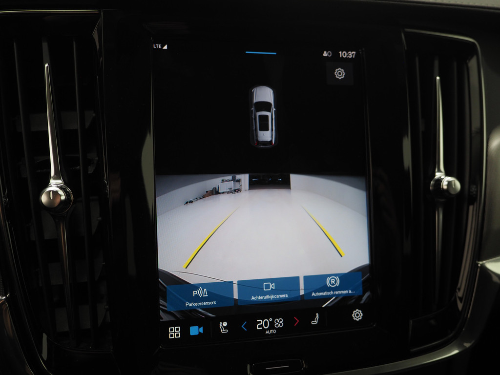 Volvo V90 2.0 T6 Plug-in hybrid AWD Plus Dark Long Range 72