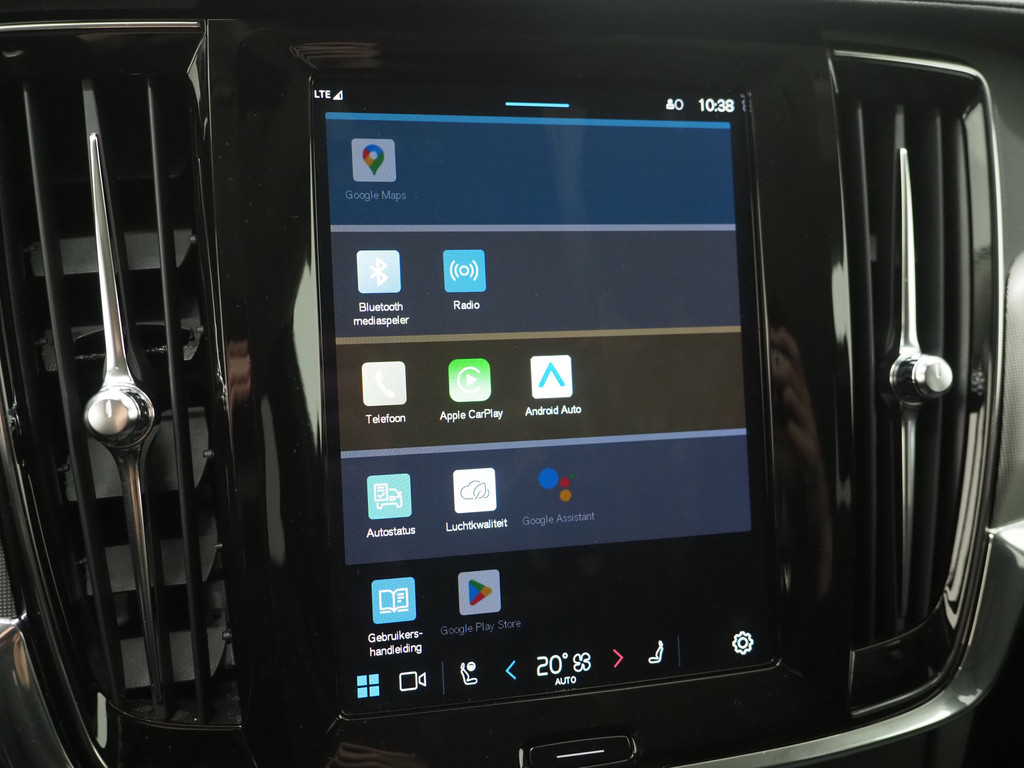 Volvo V90 2.0 T6 Plug-in hybrid AWD Plus Dark Long Range 73