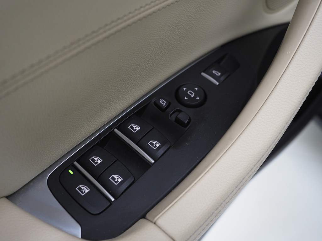 BMW X3 xDrive30e 292PK 18