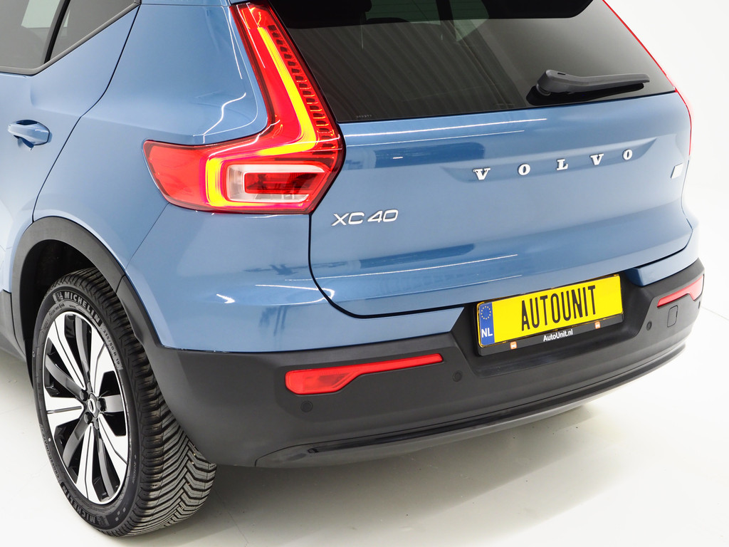 Volvo XC40 1.5 T5 Plug-in hybrid Ultimate Dark 14