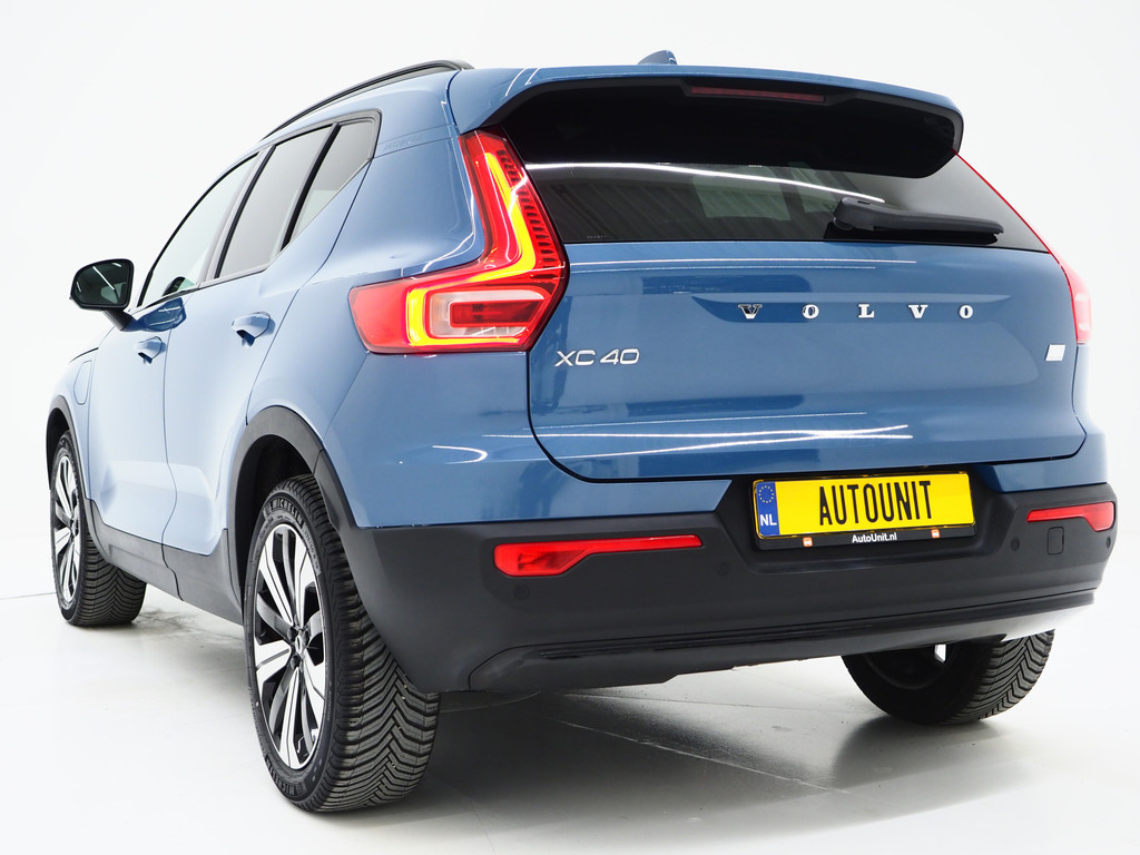Volvo XC40 1.5 T5 Plug-in hybrid Ultimate Dark 2