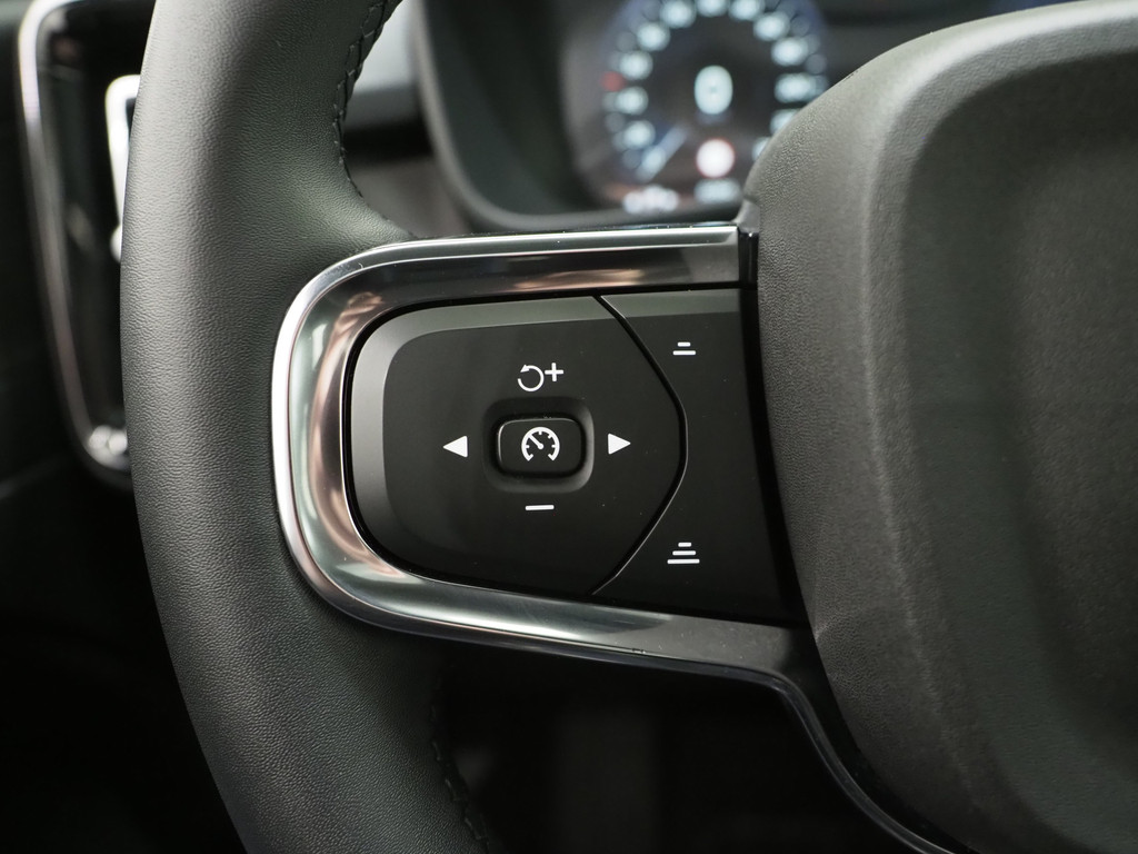 Volvo XC40 1.5 T5 Plug-in hybrid Ultimate Dark 68