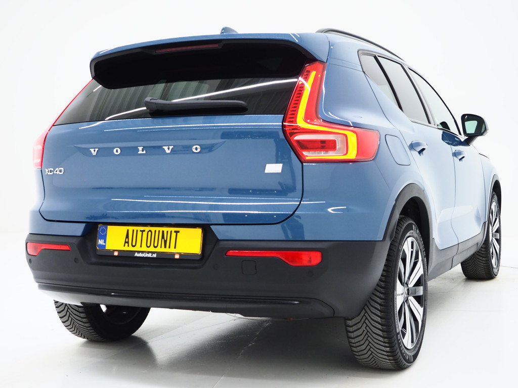 Volvo XC40 1.5 T5 Plug-in hybrid Ultimate Dark 9