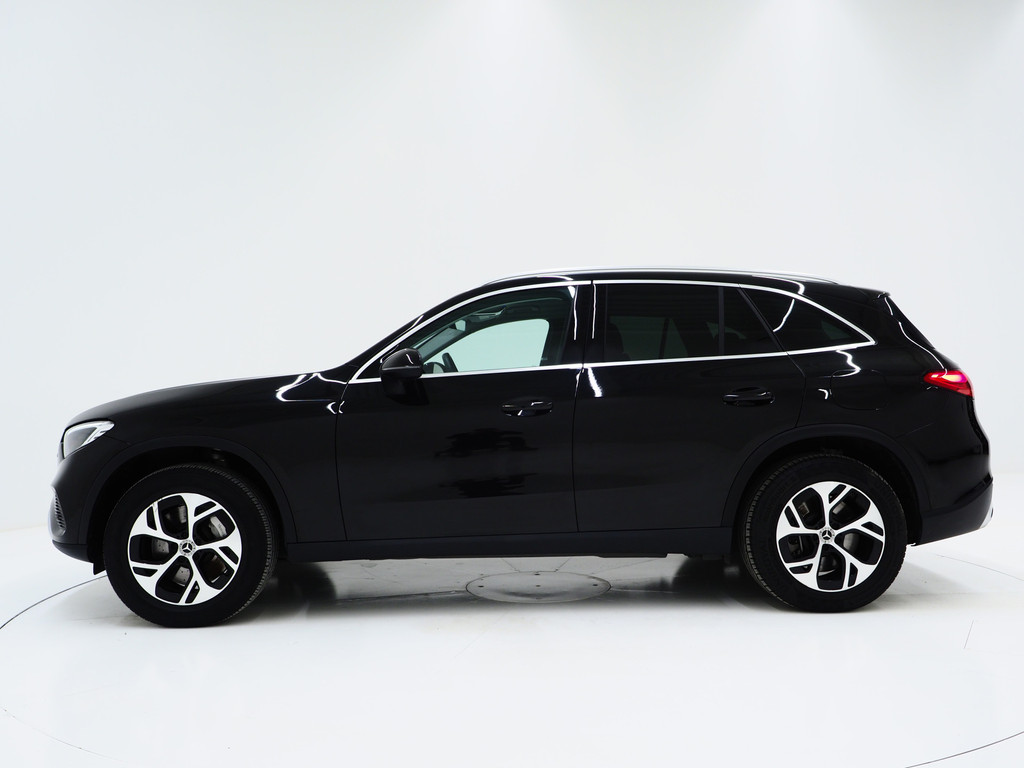 Mercedes-Benz GLC 300e 4MATIC 320PK 1