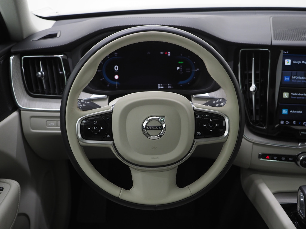 Volvo XC60 2.0 T6 Recharge AWD Ultimate Long Range 39