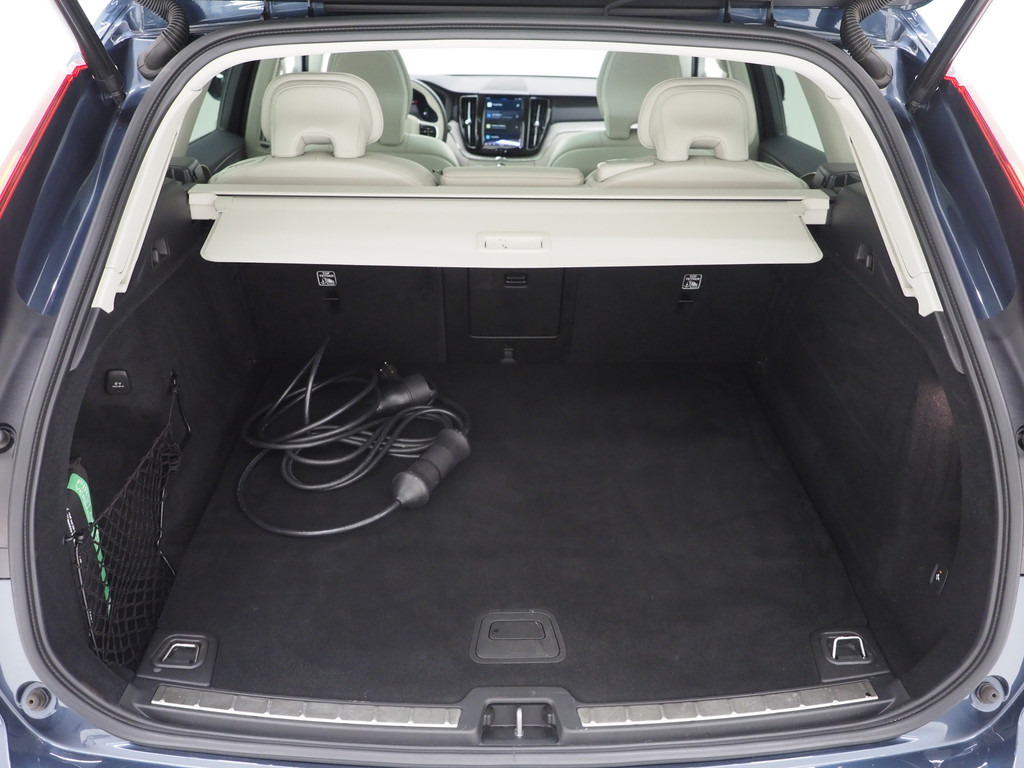 Volvo XC60 2.0 T6 Recharge AWD Ultimate Long Range 42