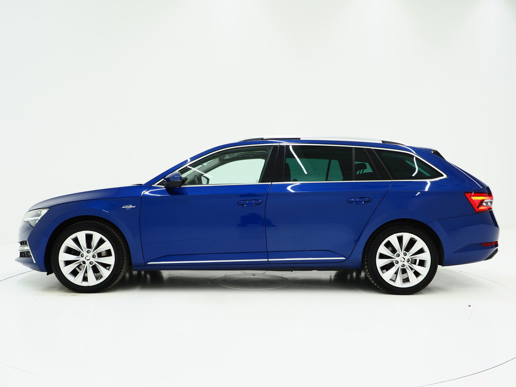 Škoda Superb Combi 1.4 TSI iV Laurin & Klement 1