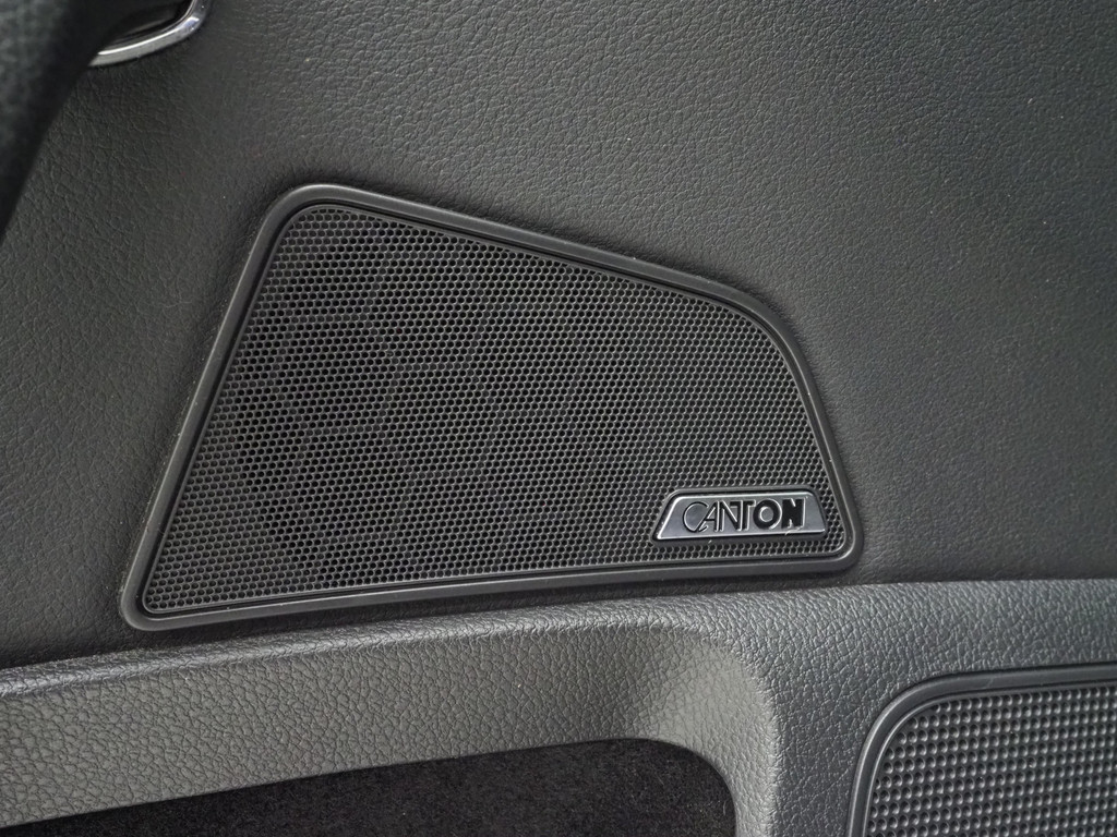 Škoda Superb Combi 1.4 TSI iV Laurin & Klement 66